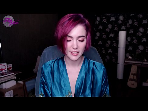 ❤️ Uweisunge iwwer d'Réck vun engem russesche Meedchen op Englesch ❤️❌ Porno vk bei eis ❌❤