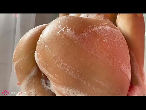❤️ Brunette masturbéiert Pussy mat Vibrator fir en intensiven Orgasmus an der Dusch ❤️❌ Porno vk bei eis ❌❤