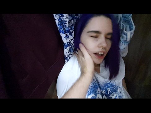 ❤️ Fannt meng Schwëster am Kleederschaf an huet hatt gehollef ❤️❌ Porno vk bei eis ❌❤